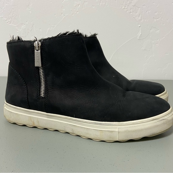 J/Slides Black Ankle Chukka Bootie Women 11M Leather Upper Faux Fur Zip Closure - Picture 1 of 12